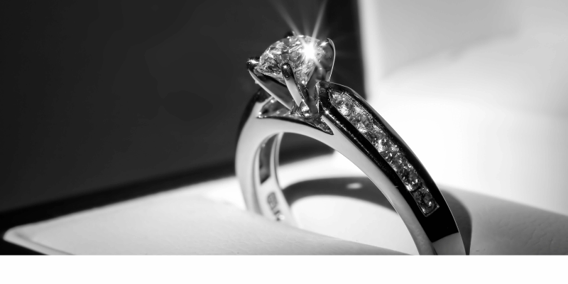 Platinum ring with side stones